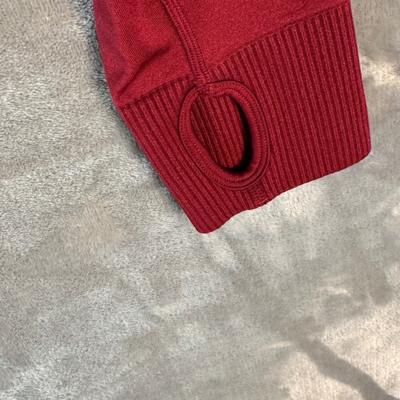 PINK Victoria's Secret Maroon Seamless Qtr Zip Pullover Thumbhole Cropped M/L - Picture 4 of 5